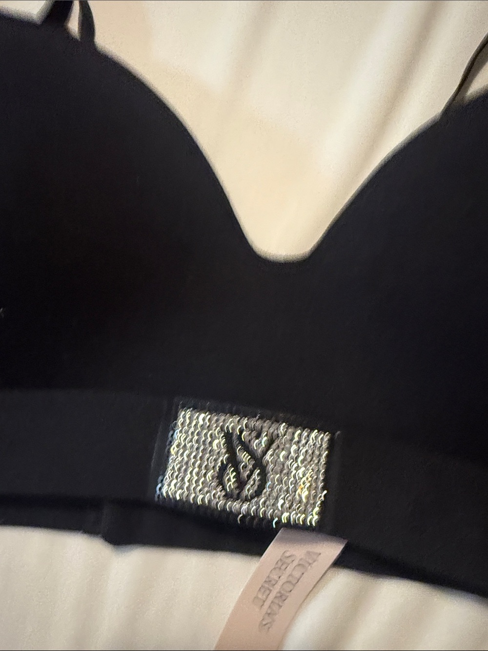 Victoria's Secret Black Wireless T-Shirt Bra with Rhinestone Emblem - Picture 6 of 8